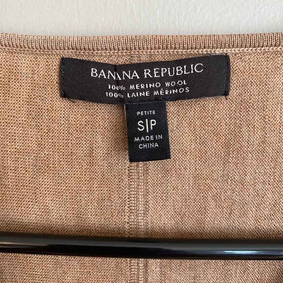 Banana Republic 100% Marino Wool Dolman Sleeves V-Neck Sweater Size Small Petite - Picture 6 of 8